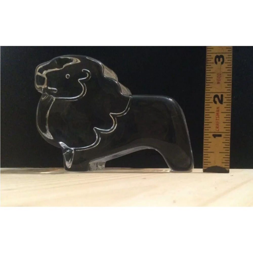kosta boda lion figure, glass decoration